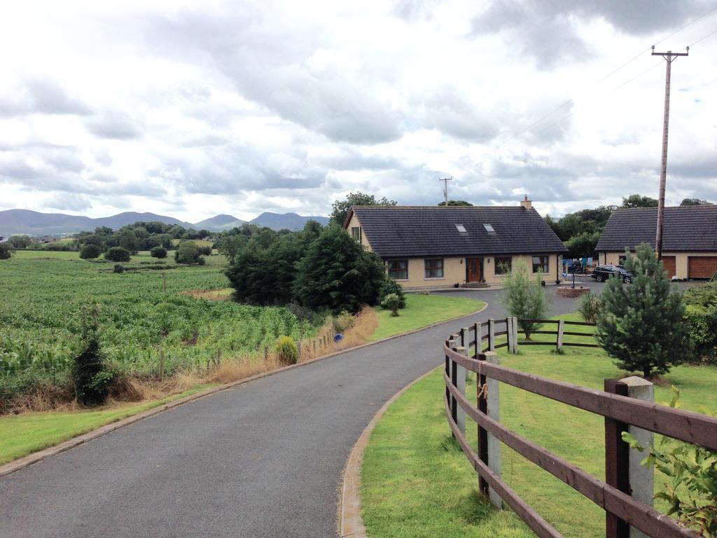 Leigh House Bed And Breakfast Ballyroney ภายนอก รูปภาพ