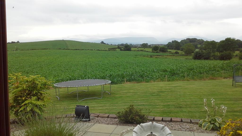 Leigh House Bed And Breakfast Ballyroney ภายนอก รูปภาพ